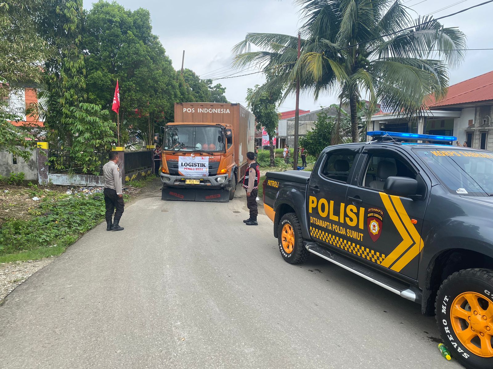 Polres Nisel Memastikan Pendistribusian Logistik Pemilu Tertib – Deliknews.com