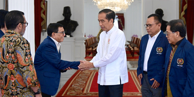 Presiden Jokowi Menerima Pengurus PWI Pusat di Istana Merdeka