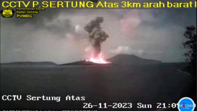 Gunung Anak Krakatau dalam Kondisi Siaga, Waspada di Jarak 5 KM dari Pusat Erupsi