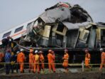 Jalur Kereta Api Turangga-Bandung Raya Kini Dapat Digunakan Setelah Terjadinya Tabrakan