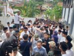 Kampung Disambut Ratusan Warga saat Pulang Iwan Bule