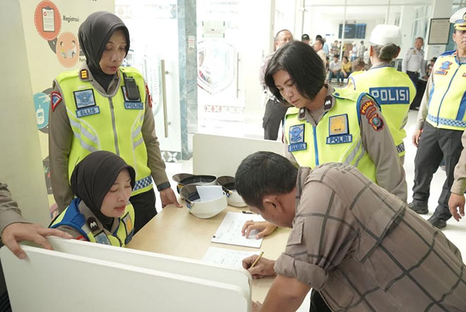 Polda Sumut berhasil amankan sopir angkutan lebaran yang positif menggunakan narkoba