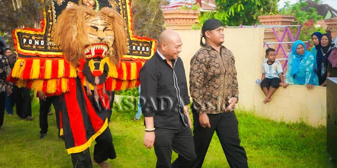 Nikson Nababan Mendengarkan Aspirasi Warga Jawa di Langkat dengan Nuansa Reog Ponorogo